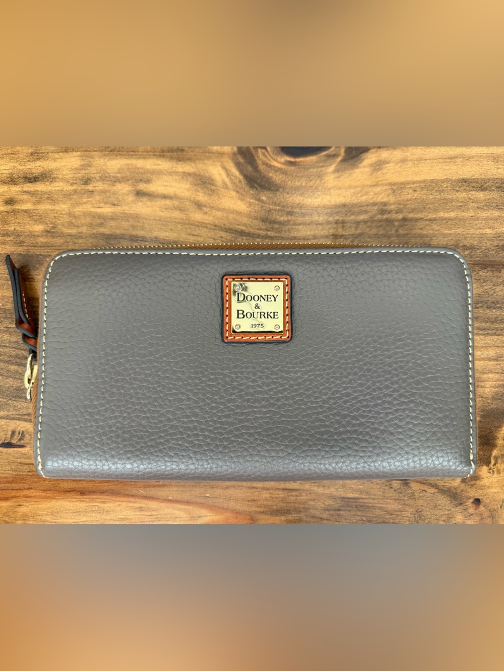 Dooney & Bourke Gray Leather Zip Wallet